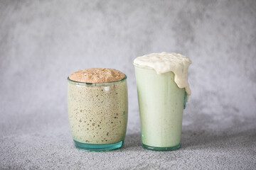 The rye and wheat leaven for bread is active. Starter sourdough ( fermented mixture of water and flour to use as leaven for bread baking). The concept of a healthy die