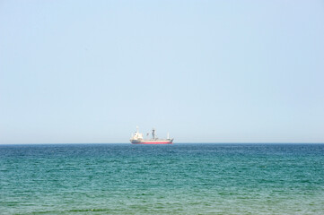 한 여름의 시원한 바닷가