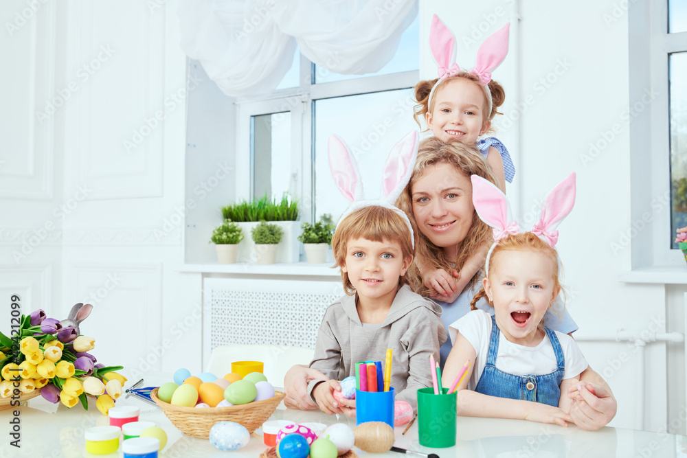 Wall mural family happiness at easter