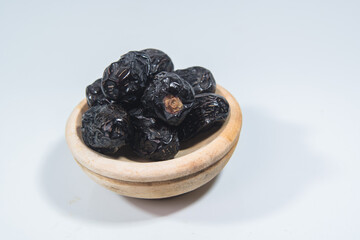 Ajwa dates is a soft dry variety of date fruit from Saudi Arabia. It is cultivated at Madina Tayyiba. A delightful, soft and fruity dates with fine texture. The Prophet’s favorite dates.