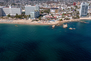 Bahía de Acapulco desde el Farallón del Obispo