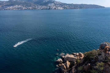 Bahía de Acapulco desde el Farallón del Obispo