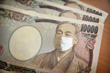 マスクの一万円札