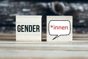 Holzwürfeln und das Wort Gender