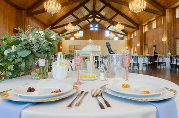 wedding table setting
