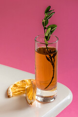 glass of lemonade with lemon