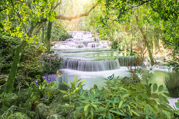 Panele Szklane Podświetlane  Wodospad Huay Mae Khamin w Kanchanaburi, Tajlandia Azja Południowo-Wschodnia Krajobraz dżungli z niesamowitym turkusową wodą kaskadowego wodospadu w głębokim tropikalnym lesie deszczowym. krajobraz i cele podróży