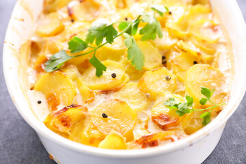 potato gratin with cream and cheese- gratin dauphinois