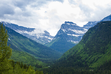 Fototapeta na wymiar Glacier National Park, snow-capped mountain range