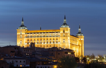 Fototapeta na wymiar Alcázar de Toledo (España)