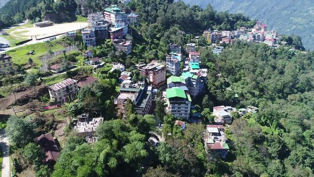 Pelling en Inde dans l' &eacute;tat du Sikkim vue du ciel