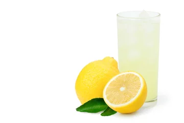 Foto op Plexiglas glass of lemonade isolated on white © NIKCOA