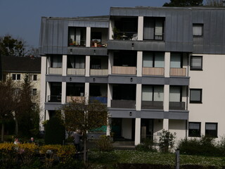 building under construction