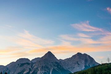 Fototapeta na wymiar sunset over the mountains (Ehrwald, Tyrol, Austria)