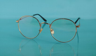 Fototapeta na wymiar Modern eye glasses with shiny frame For reading daily life.