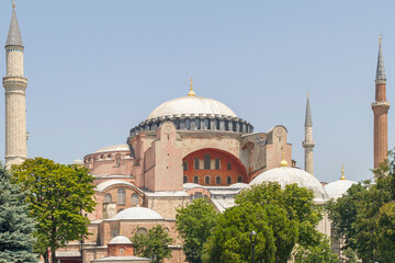 Fototapeta na wymiar Mezquita Azul o Blue Mosque en la ciudad de Estambul o Istanbul en el pais de Turquia o Turkey