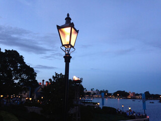 street lamp