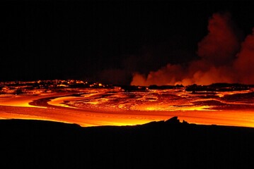 Coulées de lave du volcan Kilauea à Hawaii