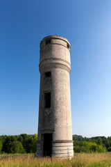 Fototapeta na wymiar an old abandoned water tower