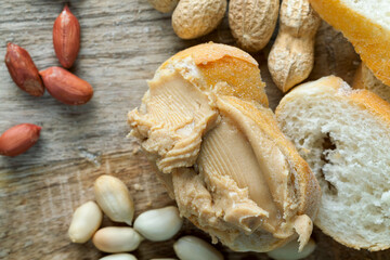 peanut butter used to make bread sandwiches