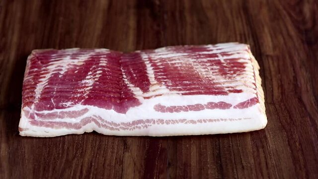 One Pound Raw Sliced Bacon