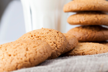 hard cookies baked with oatmeal and wheat flour