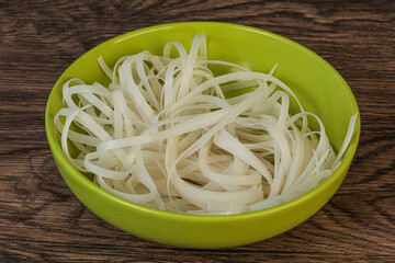 Boiled rice noodle for cooking