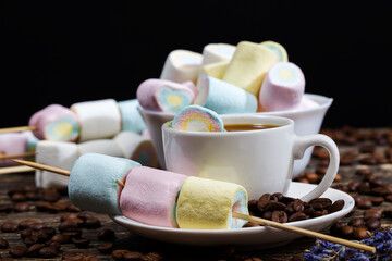 marshmallow is made in different colors of cylindrical shape