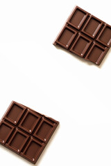 Chocolate background. The chocolate bar that it was broken. チョコレートの背景。割れたチョコレート。