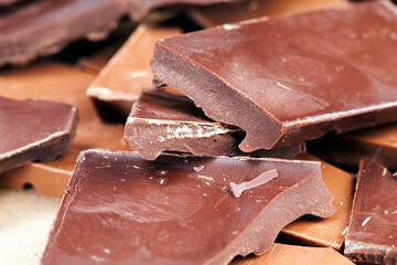 milk and bitter chocolate together broken into pieces