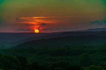 Fototapeta premium Dreamy sunset over the mountains 