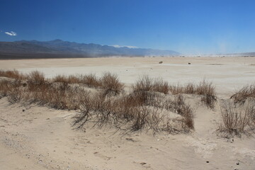 Viento en el valle de la muerte