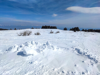 Fototapeta na wymiar Winter panorama of Vitosha Mountain, Bulgaria