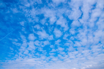 Fototapeta na wymiar Cloudy sky in spring as texture or background