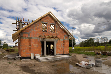 Budowa domu jednorodzinnego © af-mar