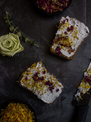 Obraz na płótnie Canvas rice cake with seeds and mint