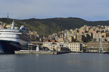 Obraz premium The harbor in Genoa, Italy