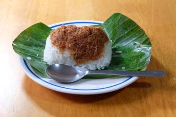 Sticky rice with pork wrapped in banana leaves, popular folklore with Thai people for a long time.