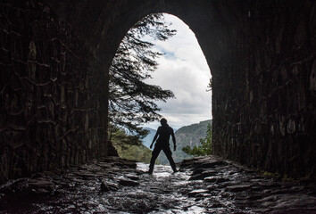 Tunnel