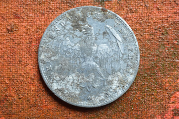 Alte Geldmünze aus der NS-Zeit