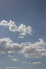 A day of blue sky and its clouds