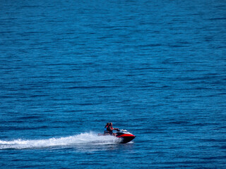 Obraz premium Speeding Jet ski