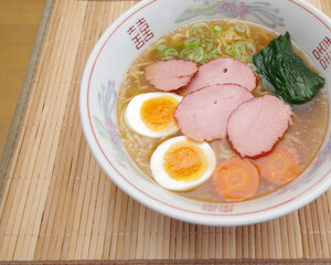醤油ラーメン