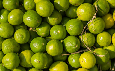 Green fresh lemons to use