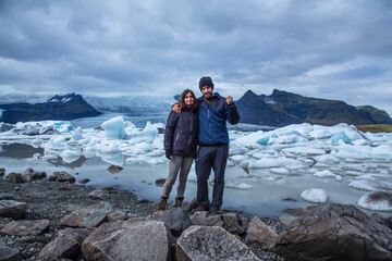 Jokulsarlon, Iceland, a couple at the beautiful Jokulsarlon lake © unai