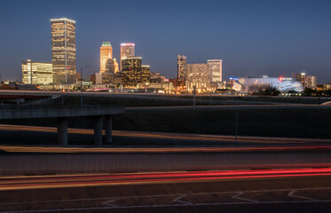 Obraz premium Nightscape of downtown Tulsa, Oklahoma. 
