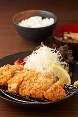 トンカツ定食