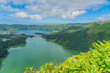 Obraz premium Miradouro da Boca do Inferno overlooking the lakes of Sete Cidades, island Sao Miguel, Azores