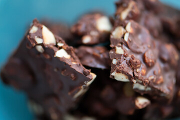 Haselnuss Schokolade mit Kokosblütenzucker