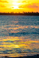 Reflexo do pôr-do-sol no mar de Serrambi.